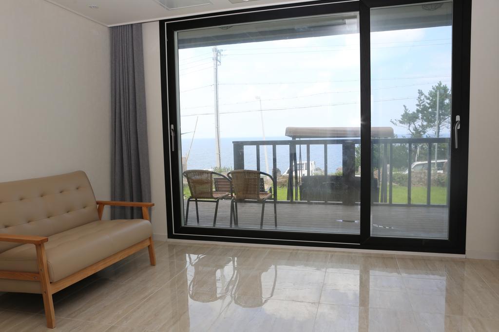 Plumeria Pension Csedzsu Kültér fotó